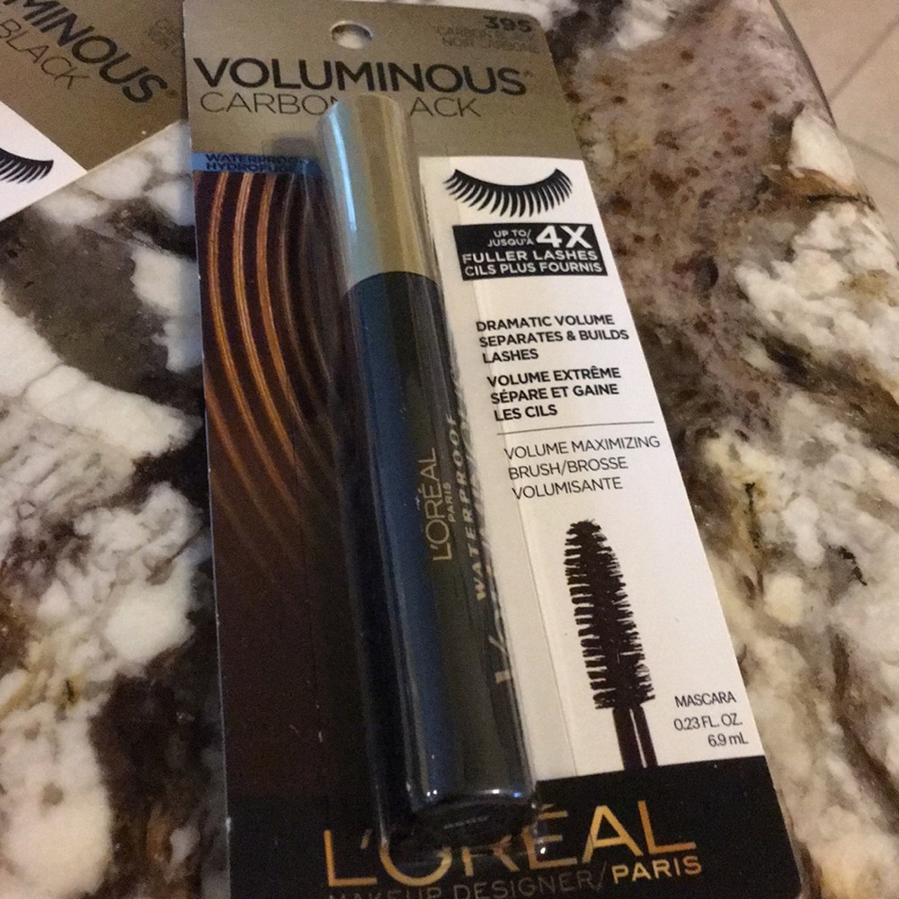 LOREAL voluminous carbon black mascara